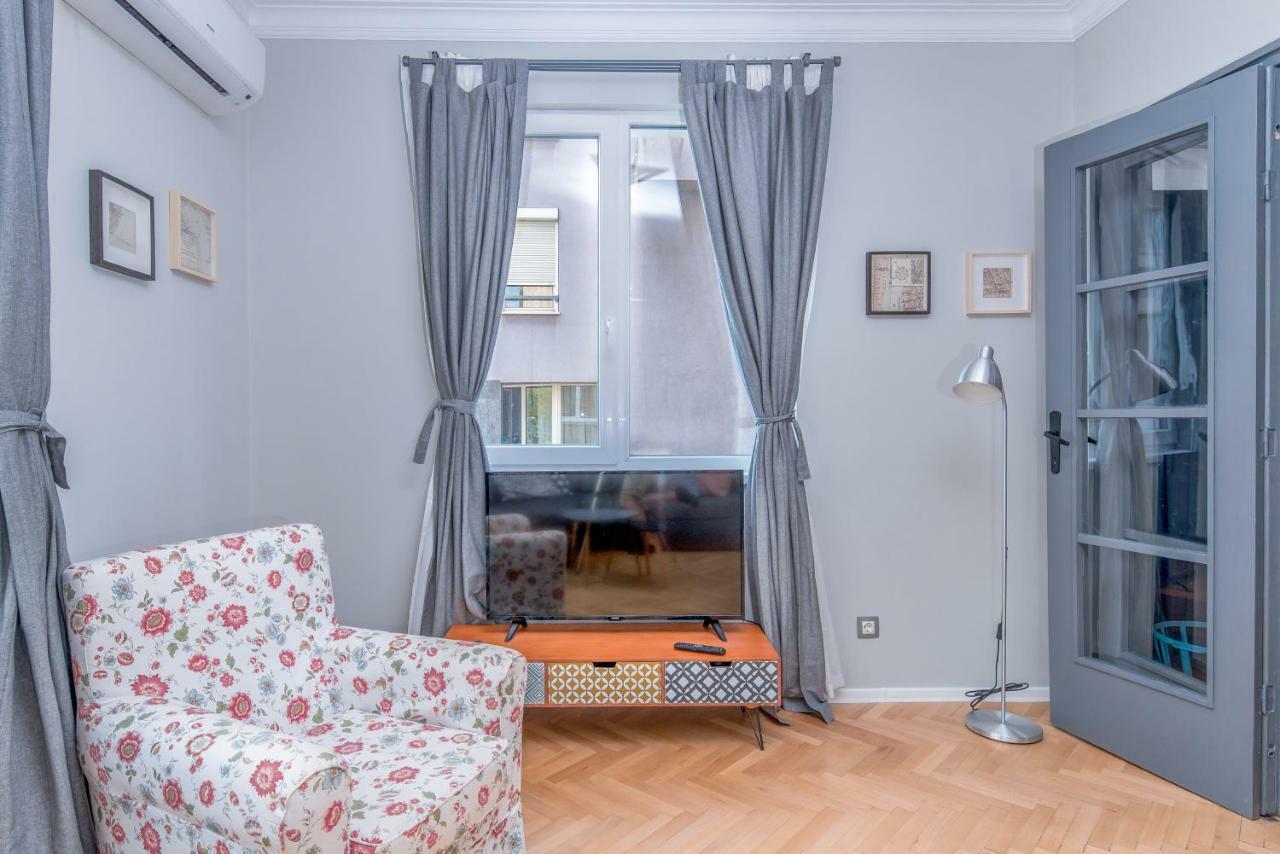 Dondukov Boulevard Two Bedroom Designer Suite Sofia Luaran gambar