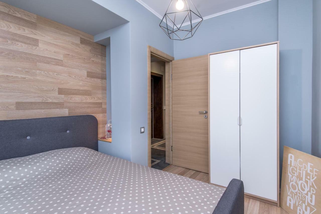 Dondukov Boulevard Two Bedroom Designer Suite Sofia Luaran gambar